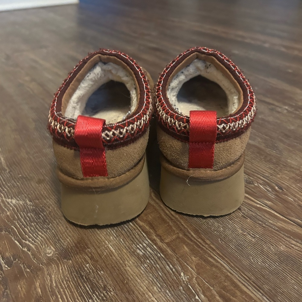 UGG Men's Brown Suede Slip-Ons with Red Trim - Picture 3 of 5